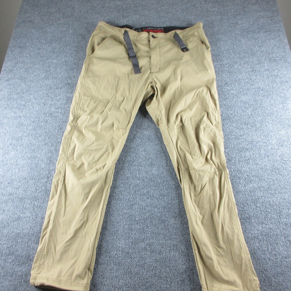 Wrangler All Terrain Gear Pants Mens 38x32 Beige Hiking Zip Pocket Outdoors